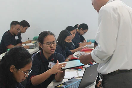 Yayasan Kaki Dian Emas